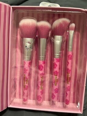 Pink Floral Makeup Brush Set